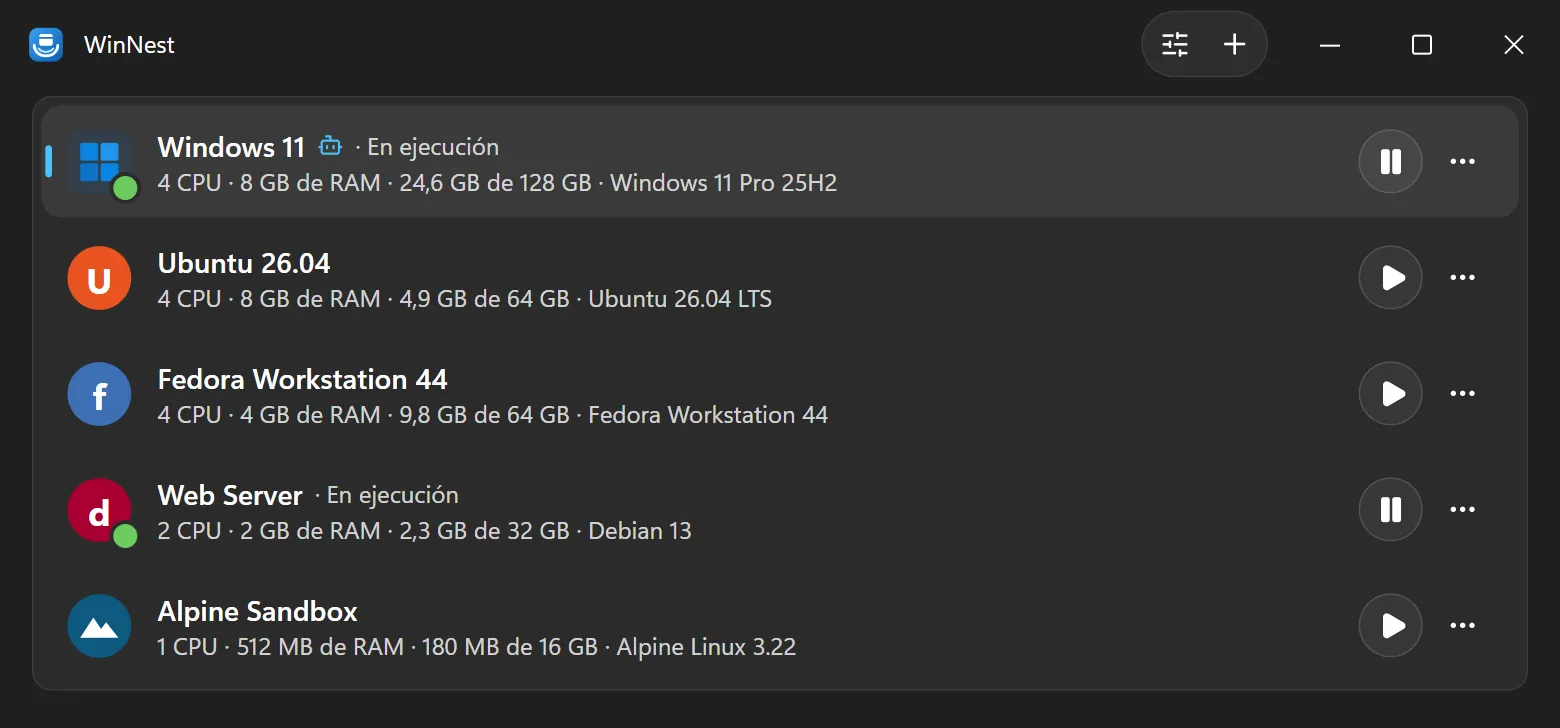 La ventana de la biblioteca de WinNest con cinco máquinas virtuales: Windows 11, Ubuntu, Fedora, un servidor web Debian y Alpine Linux, cada una con sus CPU, su memoria y el disco que usa.